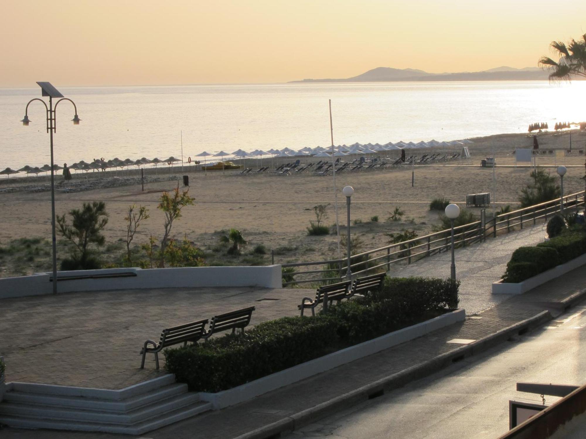 The Sea View Apartments Rethymno  Exterior photo